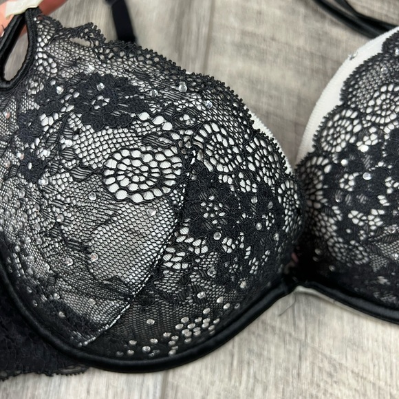 36C VS Lace Jewel Bra - Picture 8 of 14